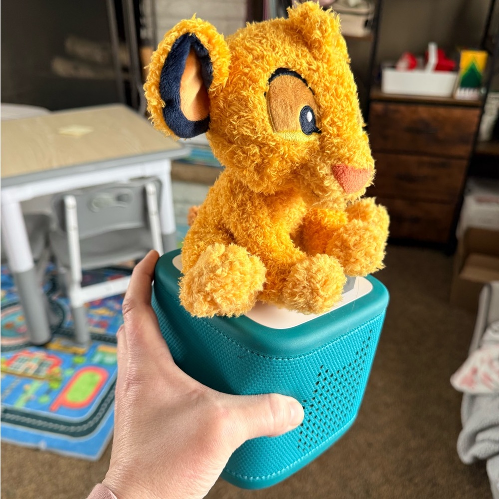NEW- Tonies Cuddle- Lion King Simba - Picture 2 of 5